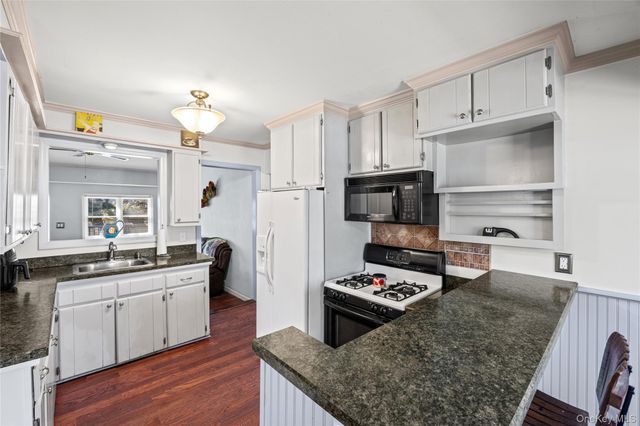 32 Hewlett Drive, Sound Beach, NY 11789