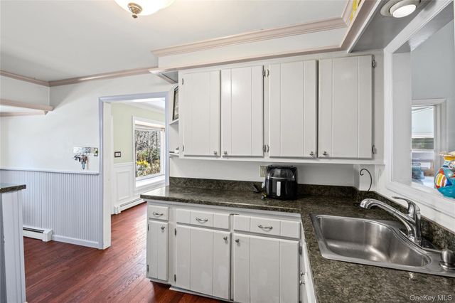 32 Hewlett Drive, Sound Beach, NY 11789