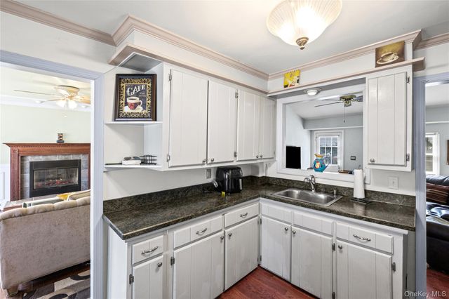 32 Hewlett Drive, Sound Beach, NY 11789