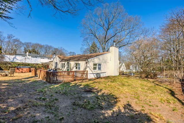 32 Hewlett Drive, Sound Beach, NY 11789