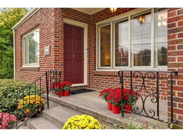 2635 Se 14TH Ave, Portland, OR 97202