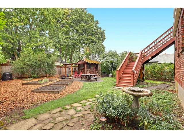 2635 Se 14TH Ave, Portland, OR 97202