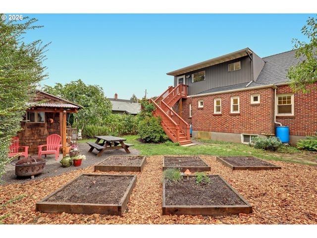 2635 Se 14TH Ave, Portland, OR 97202