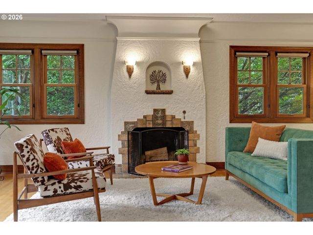 2635 Se 14TH Ave, Portland, OR 97202