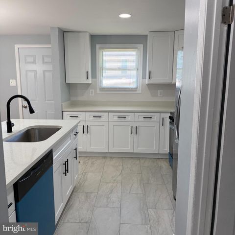 1214 N WOODYEAR ST, Baltimore, MD 21217