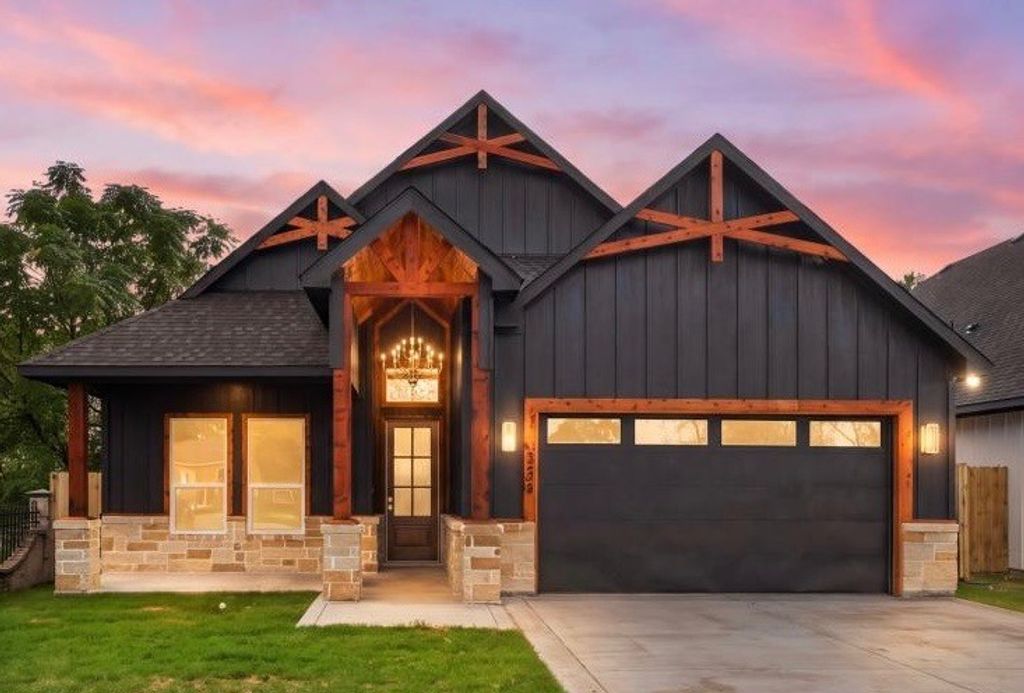 5309 Graham Street, Fort Worth, TX 76114 — exterior