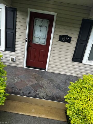 3932 lexwin Avenue, Winston-salem, NC 27107