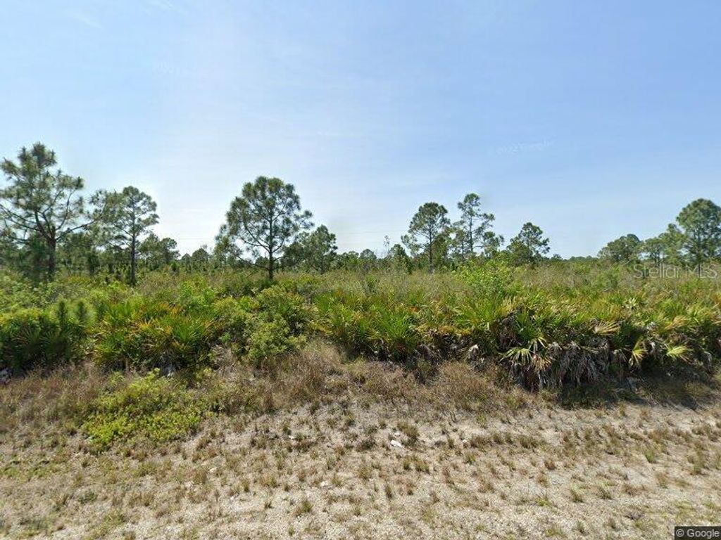 1013 RUSH AVENUE, Lehigh Acres, FL 33972