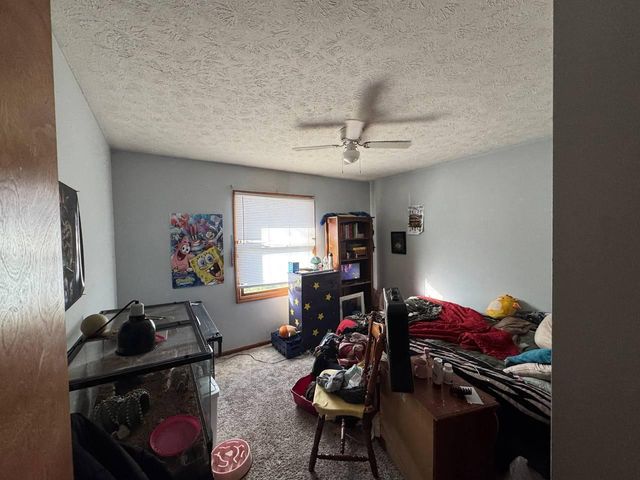 1217 Daisy Street SE, Demotte, IN 46310