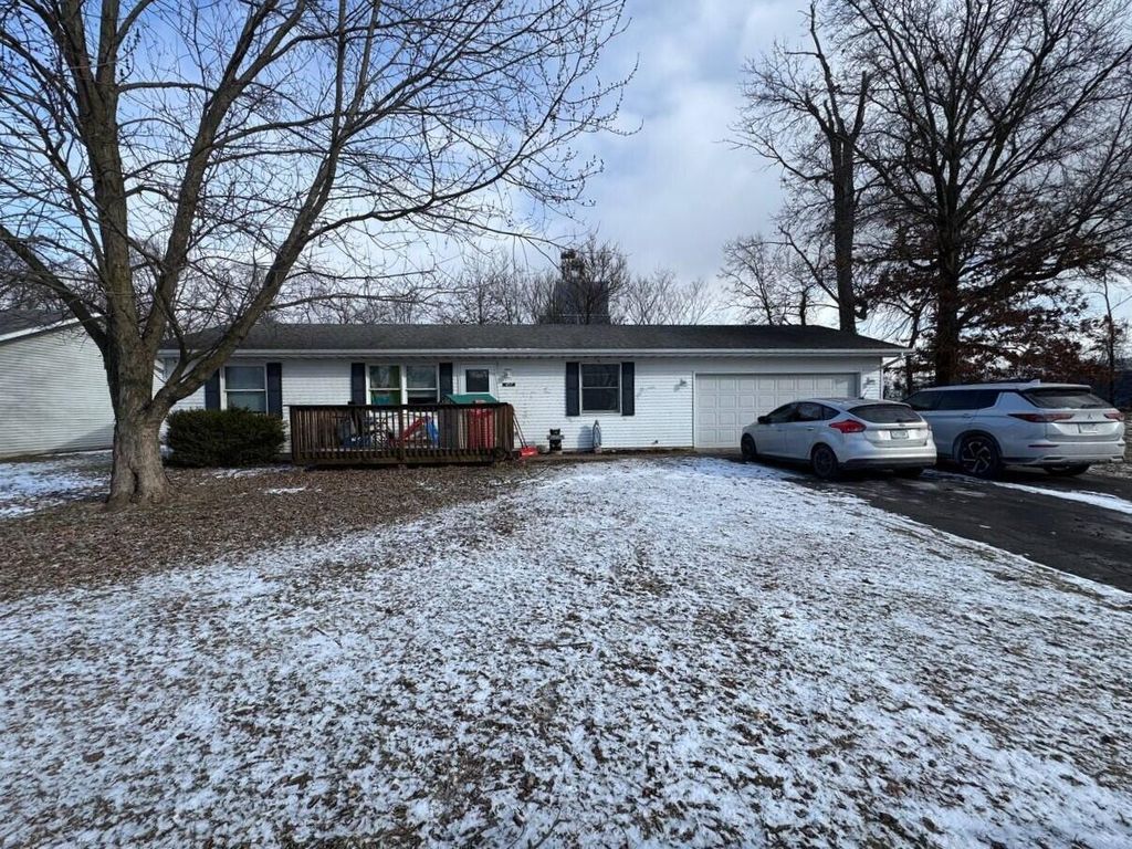 1217 Daisy Street SE, Demotte, IN 46310