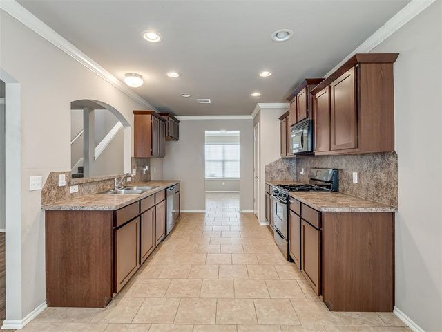 9616 Gabriel Drive, Oklahoma City, OK 73160