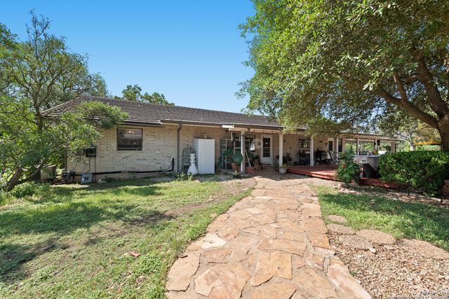 103 Pleasant, New Braunfels, TX 78132