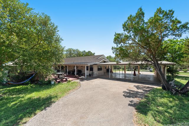 103 Pleasant, New Braunfels, TX 78132