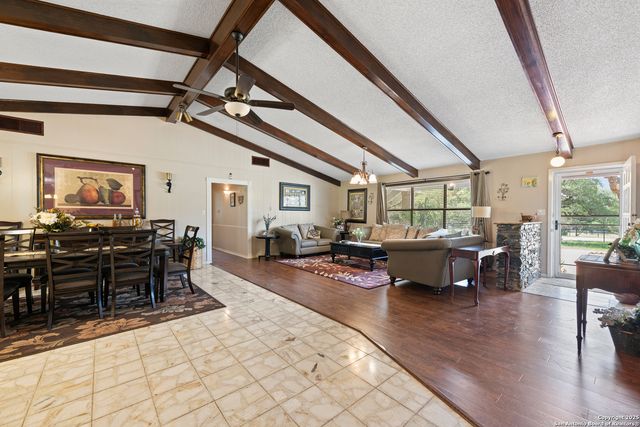 103 Pleasant, New Braunfels, TX 78132