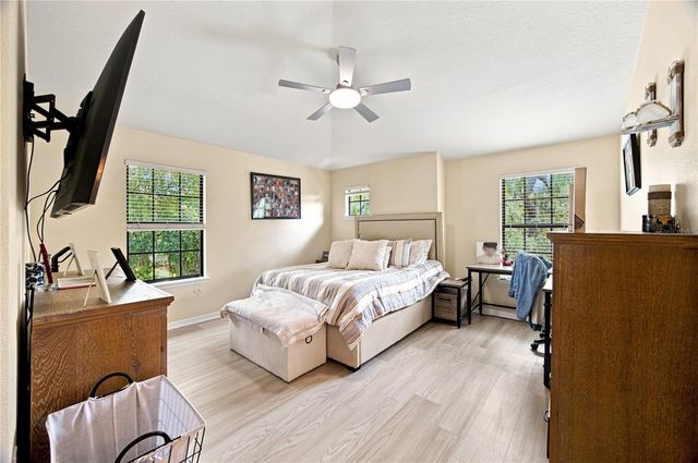 5530 KINGLETHILL DRIVE, Lithia, FL 33547