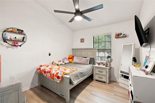 5530 KINGLETHILL DRIVE, Lithia, FL 33547