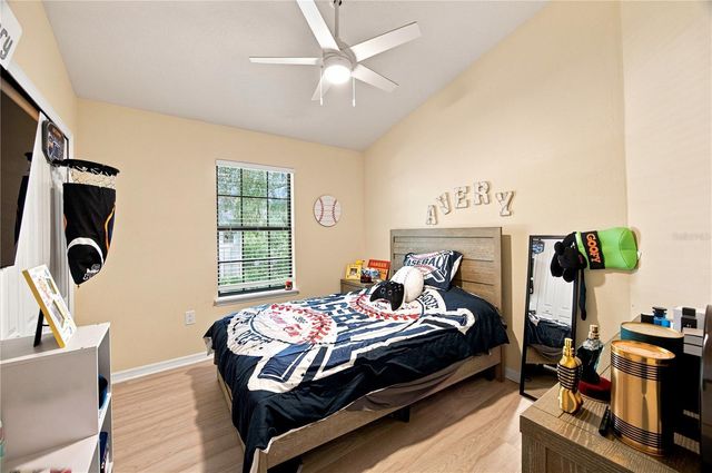 5530 KINGLETHILL DRIVE, Lithia, FL 33547