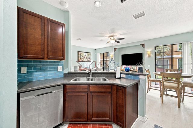 5530 KINGLETHILL DRIVE, Lithia, FL 33547