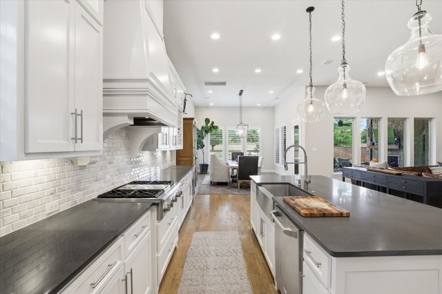 12672 Timber Crossing Drive, Frisco, TX 75033