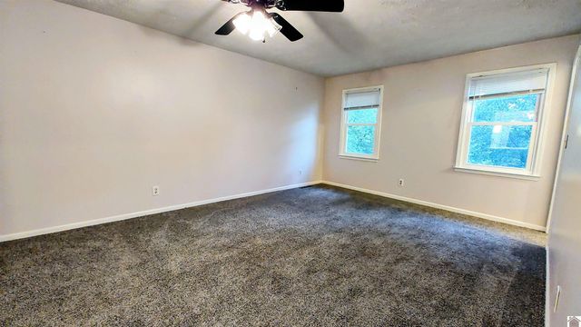 210 Brentwood Dr, Paducah, KY 42003