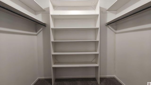 210 Brentwood Dr, Paducah, KY 42003