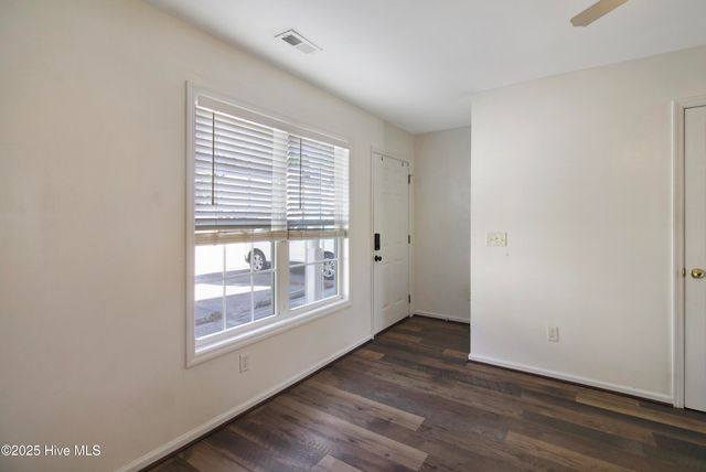 134 Cornerstone Place, Jacksonville, NC 28546