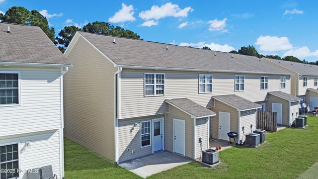 134 Cornerstone Place, Jacksonville, NC 28546