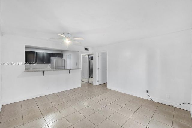 4221 NW 19th Street 289, Lauderhill, FL 33313