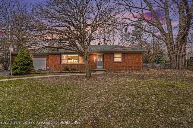 5359 Park Lake Road, East Lansing, MI 48823