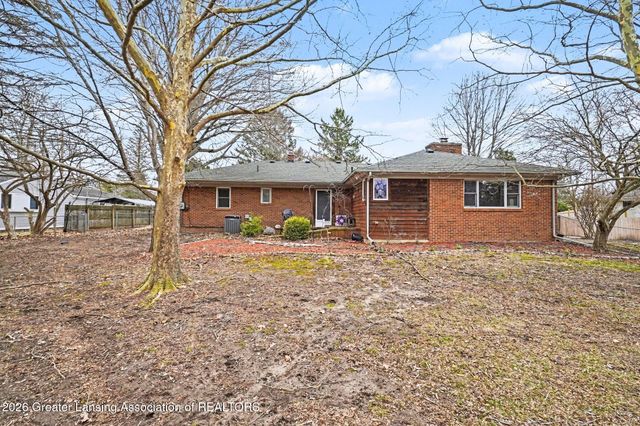5359 Park Lake Road, East Lansing, MI 48823
