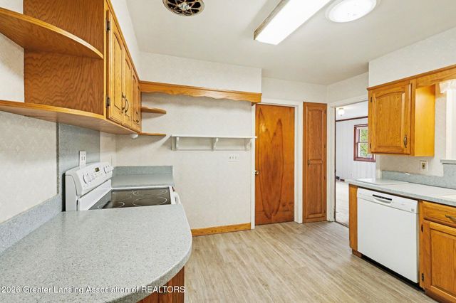 5359 Park Lake Road, East Lansing, MI 48823