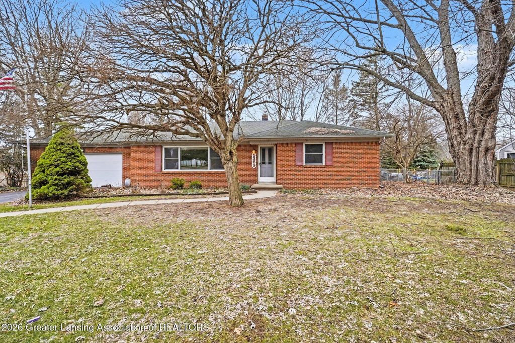 5359 Park Lake Road, East Lansing, MI 48823
