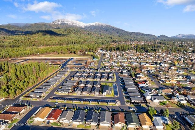 13916 N Rainier LOOP, Rathdrum, ID 83858