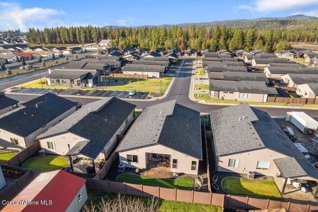 13916 N Rainier LOOP, Rathdrum, ID 83858
