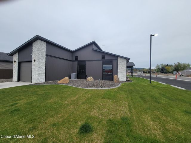 13916 N Rainier LOOP, Rathdrum, ID 83858