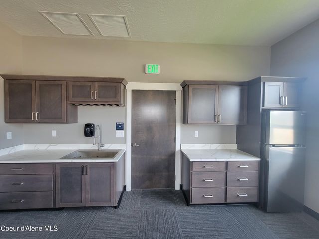 13916 N Rainier LOOP, Rathdrum, ID 83858
