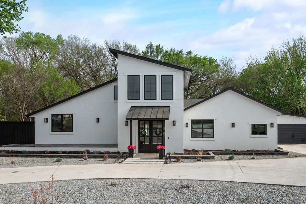 3703 Greenwood Road, Weatherford, TX 76088