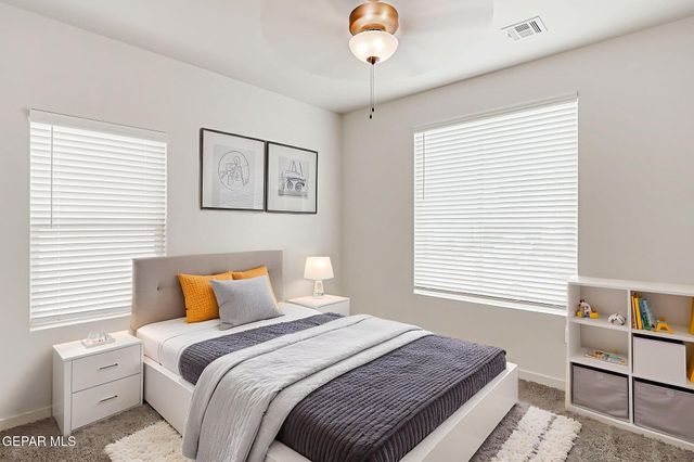 248 FARNBOROUGH Street, El Paso, TX 79928