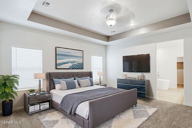 248 FARNBOROUGH Street, El Paso, TX 79928