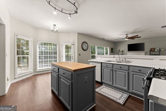 6280 Clear Spring Lane, Flowery Branch, GA 30542