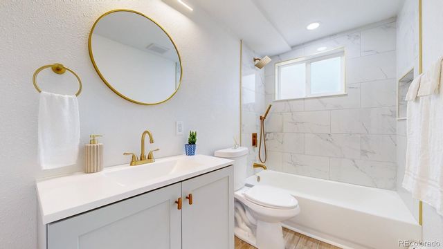 8826 E Florida G12, Denver, CO 80247