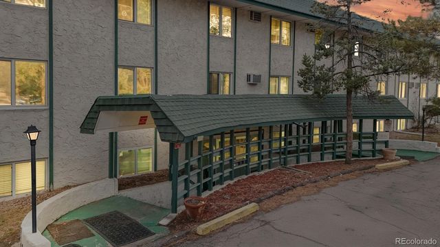 8826 E Florida G12, Denver, CO 80247