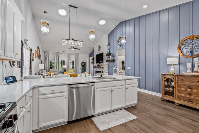 2501 Goldfinch Dr., Myrtle Beach, SC 29577