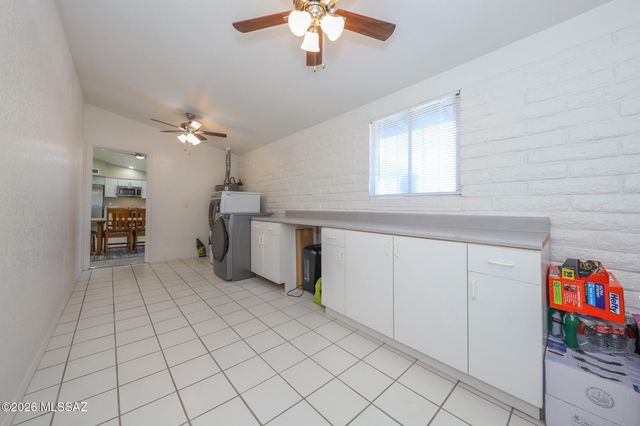 2497 W Placita De Ramo, Tucson, AZ 85741