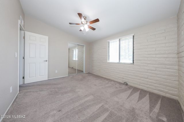 2497 W Placita De Ramo, Tucson, AZ 85741