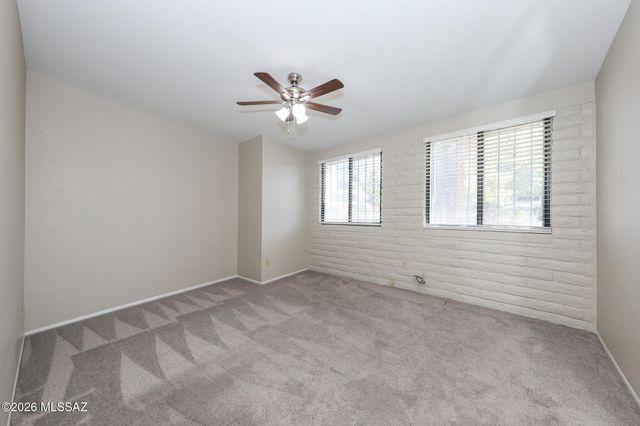 2497 W Placita De Ramo, Tucson, AZ 85741
