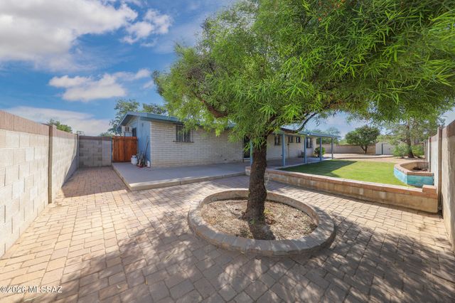 2497 W Placita De Ramo, Tucson, AZ 85741