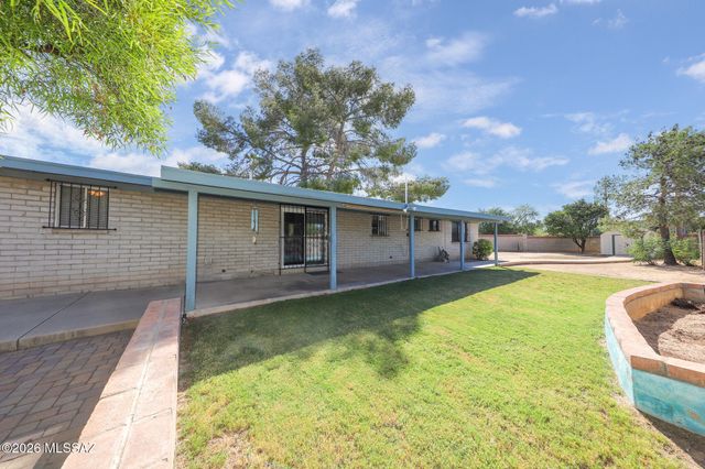 2497 W Placita De Ramo, Tucson, AZ 85741