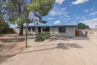 2497 W Placita De Ramo, Tucson, AZ 85741