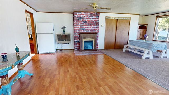 18375 W Big Lake Boulevard, Mount Vernon, WA 98274